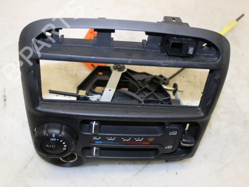 Used Climate control Climate control 15302057 15302057