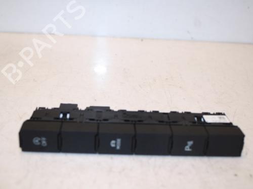 Used Switch Switch 15829718 15829718