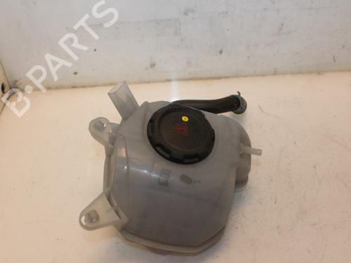 Used Expansion tank VW POLO VI (AW1, BZ1, AE1) 1.0 TGI (90 hp) 15329417