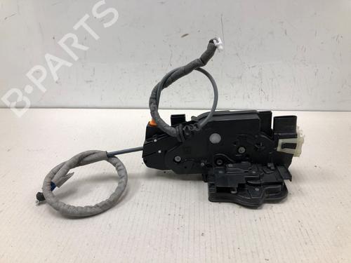 front-left-lock-mercedes-benz-b-class-sports-tourer-w247-2018-37210953 main image