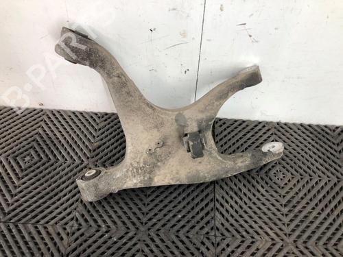 Used Right rear suspension arm Right rear suspension arm 37205133 37205133