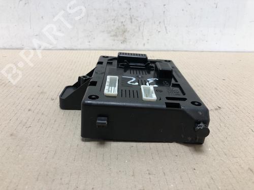 Fuse box RENAULT CLIO III (BR0/1, CR0/1) 1.4 16V | BP15347183E1 - Image 2