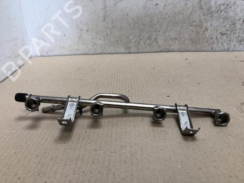 Used Injection rail Injection rail 15534812 15534812