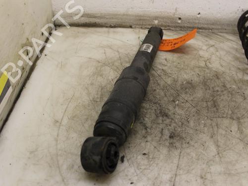 Used Right rear shock absorber Right rear shock absorber 15301448 15301448