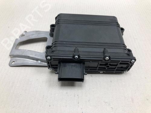 Servofreno Servofreno TOYOTA YARIS (_P21_, _PA1_, _PH1_) 1.5 Hybrid (MXPH10, MXPH11) (116 hp) 37211963 37211963