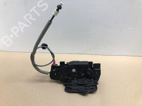 Used Rear right lock Rear right lock 37213136 37213136