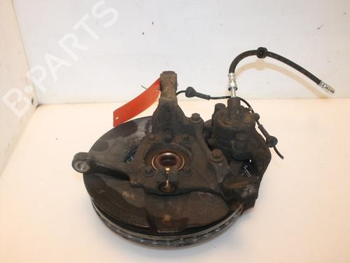 Used Left front steering knuckle VOLVO V70 I (875, 876) 2.4 (140 hp) 15317379
