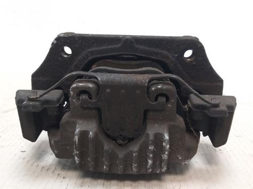 Used Right front brake caliper Right front brake caliper 15532357 15532357