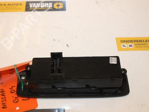 Switch NISSAN PRIMERA Estate (WP12) 1.9 dCi | BP15313546I30 