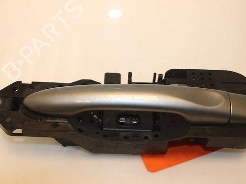 Used Rear right exterior door handle RENAULT MEGANE III Grandtour (KZ0/1) 1.5 dCi (KZ09, KZ0D, KZ1G, KZ29, KZ14, KZ1W, KZ10, KZ1F,... (110 hp) 15318849