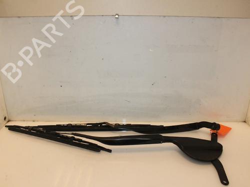 Used Front windshield wiper arm Front windshield wiper arm 26898649 26898649