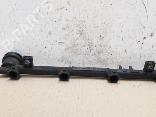 Used Injection rail RENAULT LAGUNA II Grandtour (KG0/1_) 1.8 16V (121 hp) 15533346