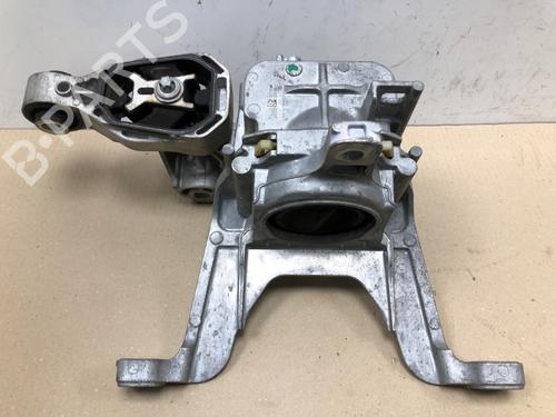 Used Engine mount Engine mount 37211345 37211345