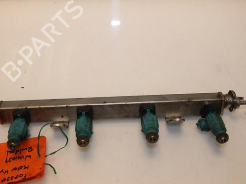 Used Injection rail Injection rail 15318266 15318266