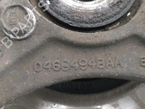 Right front steering knuckle CHRYSLER VOYAGER IV (RG, RS) 2.4 | BP15532107M26 