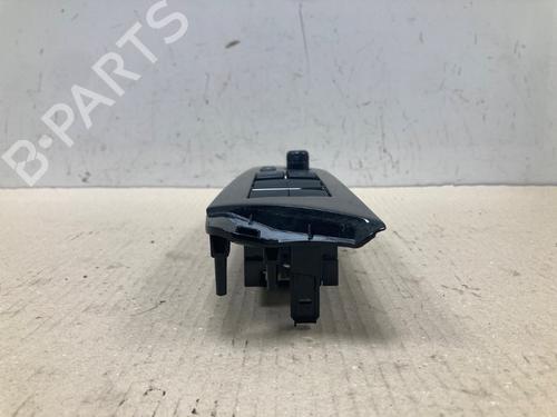 switch-toyota-prius-_w5_-2015-2016-2017-2018-2019-2020-2021-2022-37205558 main image