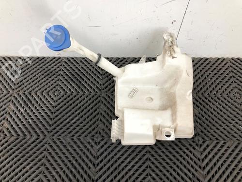 Used Windscreen washer tank Windscreen washer tank 37207824 37207824