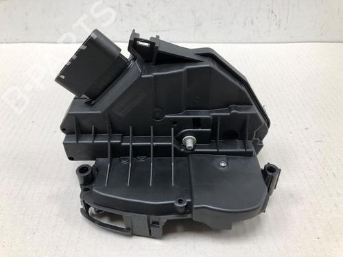 Used Front left lock Front left lock 37207753 37207753