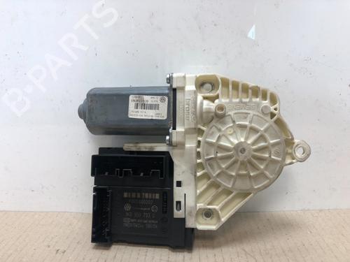 Used Electronic module VW PASSAT B6 Variant (3C5) 2.0 FSI (150 hp) 15534970