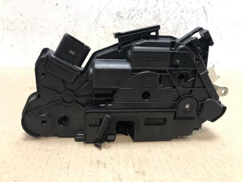 other-vw-up-121-122-bl1-bl2-bl3-123-10-15f1s1837015b-2011-15345133 main image