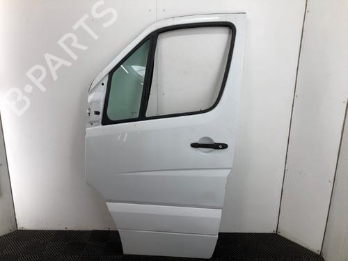 Used Left front door Left front door 37204555 37204555