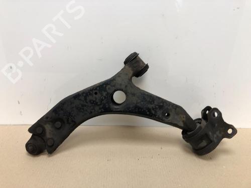 Used Right front suspension arm Right front suspension arm 19504174 19504174