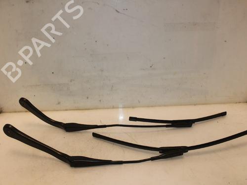 Used Front windshield wiper arm BMW 3 Coupe (E92) 335 i (326 hp) 15329724