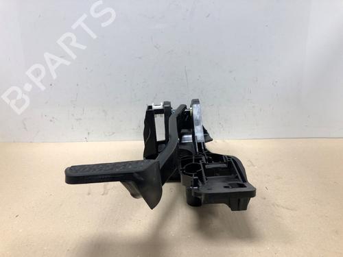 Used Break pedal Break pedal 37211024 37211024