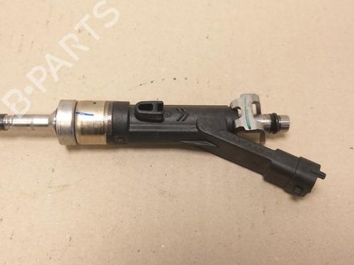 Used Injector PEUGEOT 208 I (CA_, CC_) 1.2 THP 110 (110 hp) 15339960