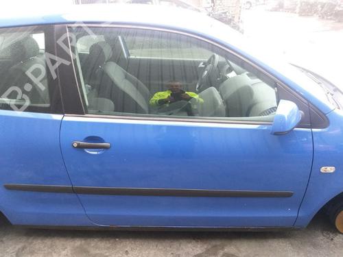Used Right front door VW POLO (9N_, 9A_) 1.2 12V (64 hp) 23214879