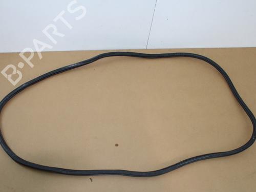 Used Rubber door seal VW TOURAN (5T1) 1.5 TSI (150 hp) 15330786