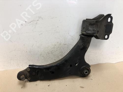 Used Right front suspension arm VOLVO XC60 I SUV (156) D3 (136 hp) 16184774
