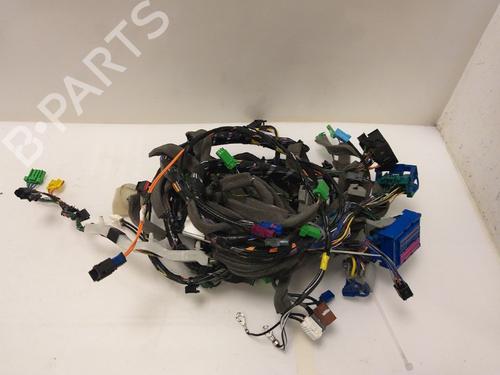 Used Wiring harness Wiring harness 15337873 15337873
