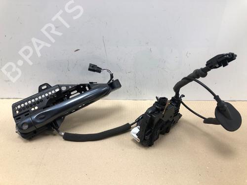 front-left-lock-renault-clio-iv-grandtour-kh_-2012-2013-2014-2015-2016-2017-2018-2019-2020-2021-37208181 main image