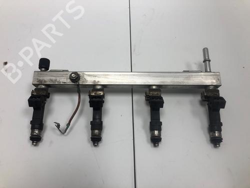 Used Injection rail Injection rail 37213906 37213906