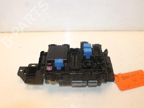 Used Fuse box Fuse box 15316146 15316146