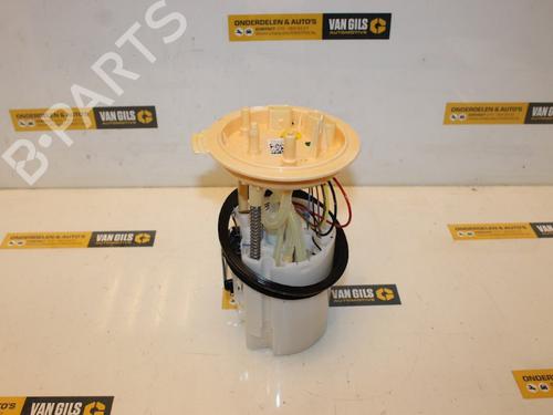 Used Fuel pump VW TOURAN (5T1) 2.0 TDI (190 hp) 15829156