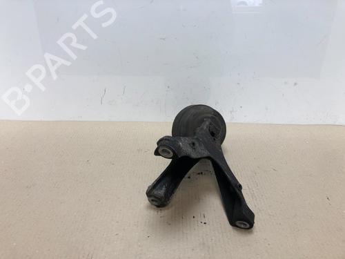 Used Engine mount Engine mount 15537389 15537389