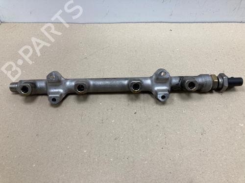 Injection rail SEAT LEON (5F1) 1.5 TSI | BP37213832M98 - Image 2