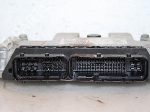 Used Engine control unit (ECU) PEUGEOT 107 (PM_, PN_) 1.0 (68 hp) 15335769