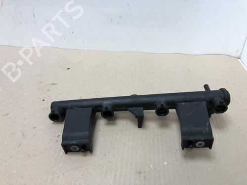 injection-rail-peugeot-307-break-3e-16-16v-9636520780-2002-2003-2004-2005-2006-2007-2008-2009-15537869 main image