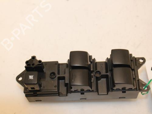 switch-mitsubishi-mirage-space-star-vi-hatchback-a0_a-10-a05a-8608a301-2012-15325864 main image