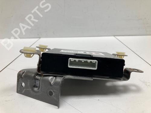 Elektronisk modul Elektronisk modul MITSUBISHI OUTLANDER III (GG_W, GF_W, ZJ, ZL, ZK) 2.0 Hybrid 4WD (GG2W) (200 hp) 37205311 37205311