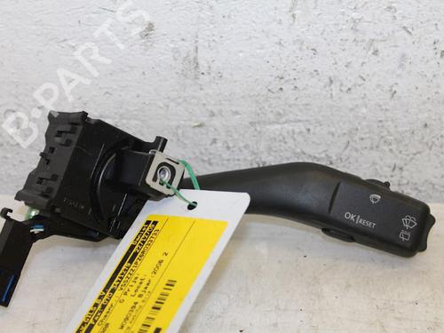 Used Steering column stalk SEAT LEON (1P1) 1.6 (102 hp) 15297643