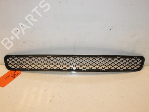 Used Grille BMW X3 (E83) 2.0 sd (177 hp) 15316758