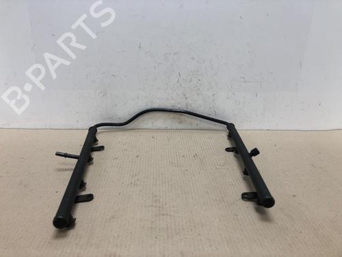Used Injection rail Injection rail 15302912 15302912