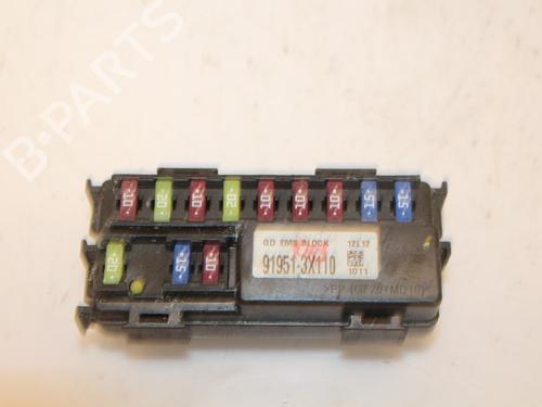 Used Fuse box KIA CARENS IV 2.0 GDi (166 hp) 16183411