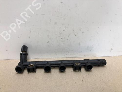 Used Injection rail Injection rail 15535308 15535308
