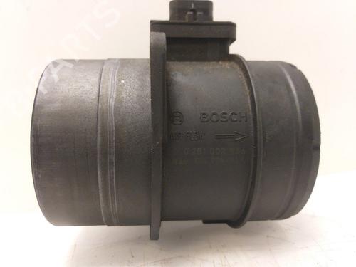 Used Mass air flow sensor VW TOURAN (5T1) 2.0 TDI (150 hp) 15338218