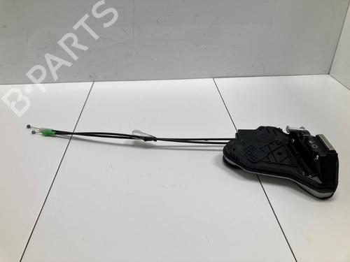 Højre bagtil lås Højre bagtil lås TOYOTA AYGO (_B4_) 1.0 VVTi (KGB40) (72 hp) 37211658 37211658